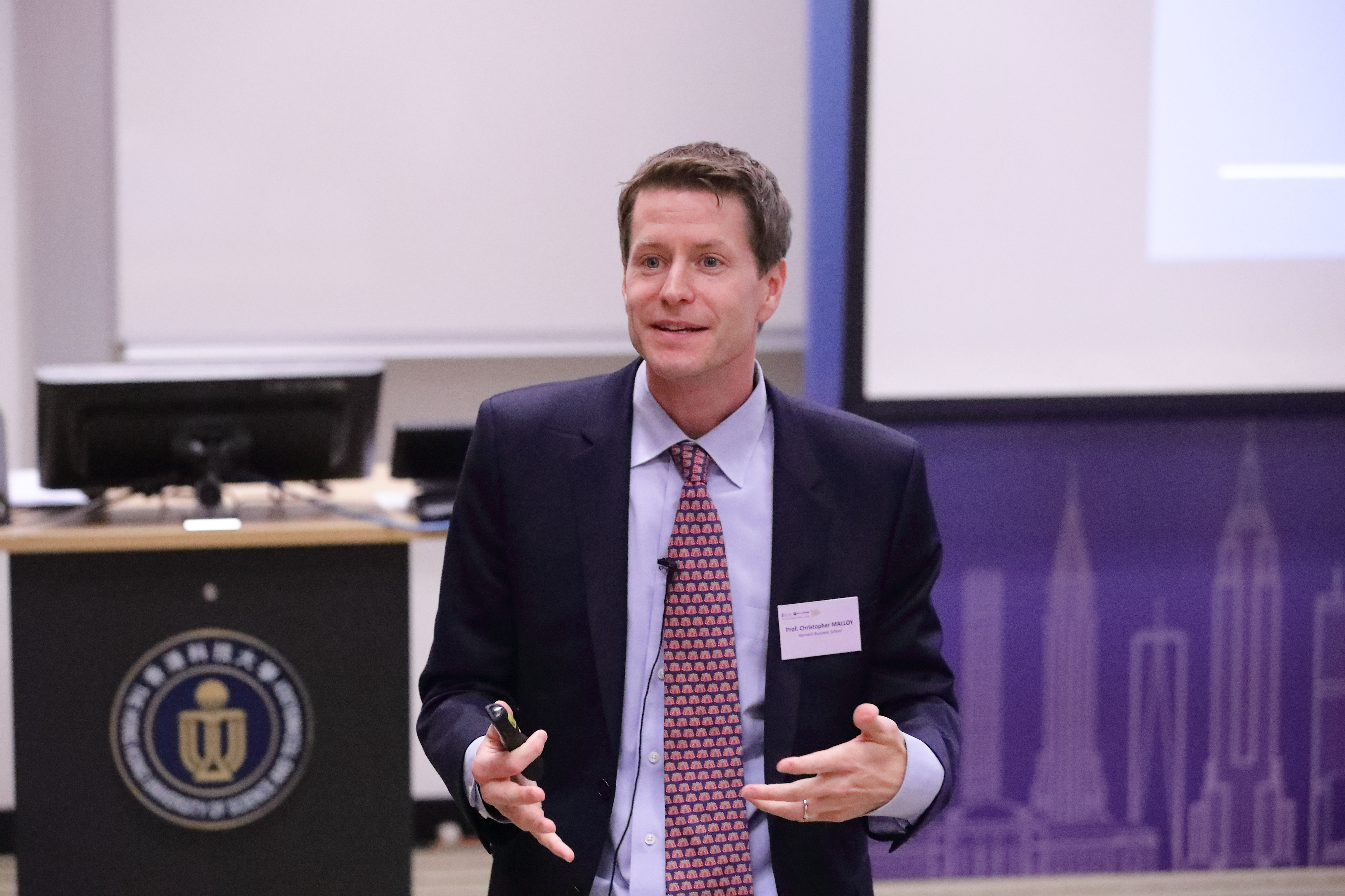 Hailing a Decade at the Cutting Edge of Global Finance | HKUST Business ...